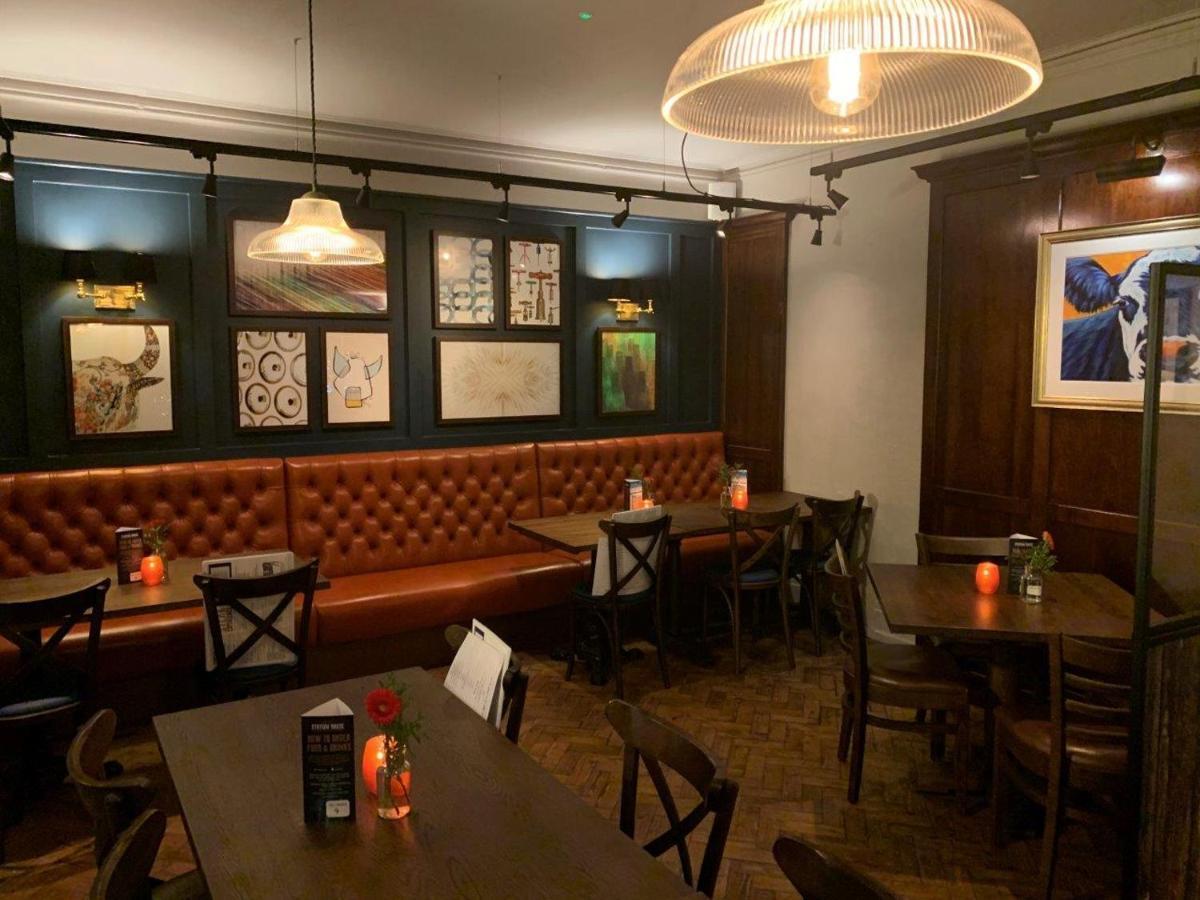 Harper'S Steakhouse With Rooms, هزلمر المظهر الخارجي الصورة