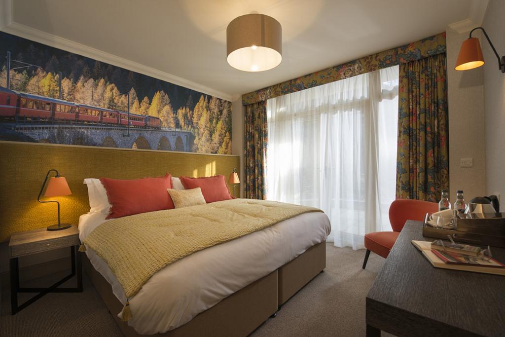 Harper'S Steakhouse With Rooms, هزلمر المظهر الخارجي الصورة